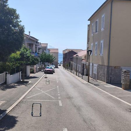 Apartments Suri Vodice Exterior foto